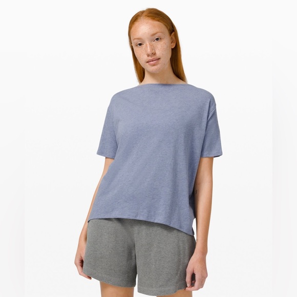 lululemon athletica Tops - Lululemon Back In Action Short Sleeve